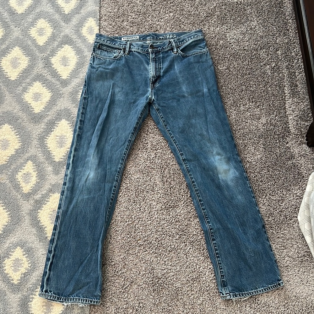 GAP Mens standard fit jeans 34x32
